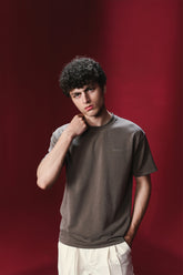 CONFIDENT GRAPHIC T-SHIRT