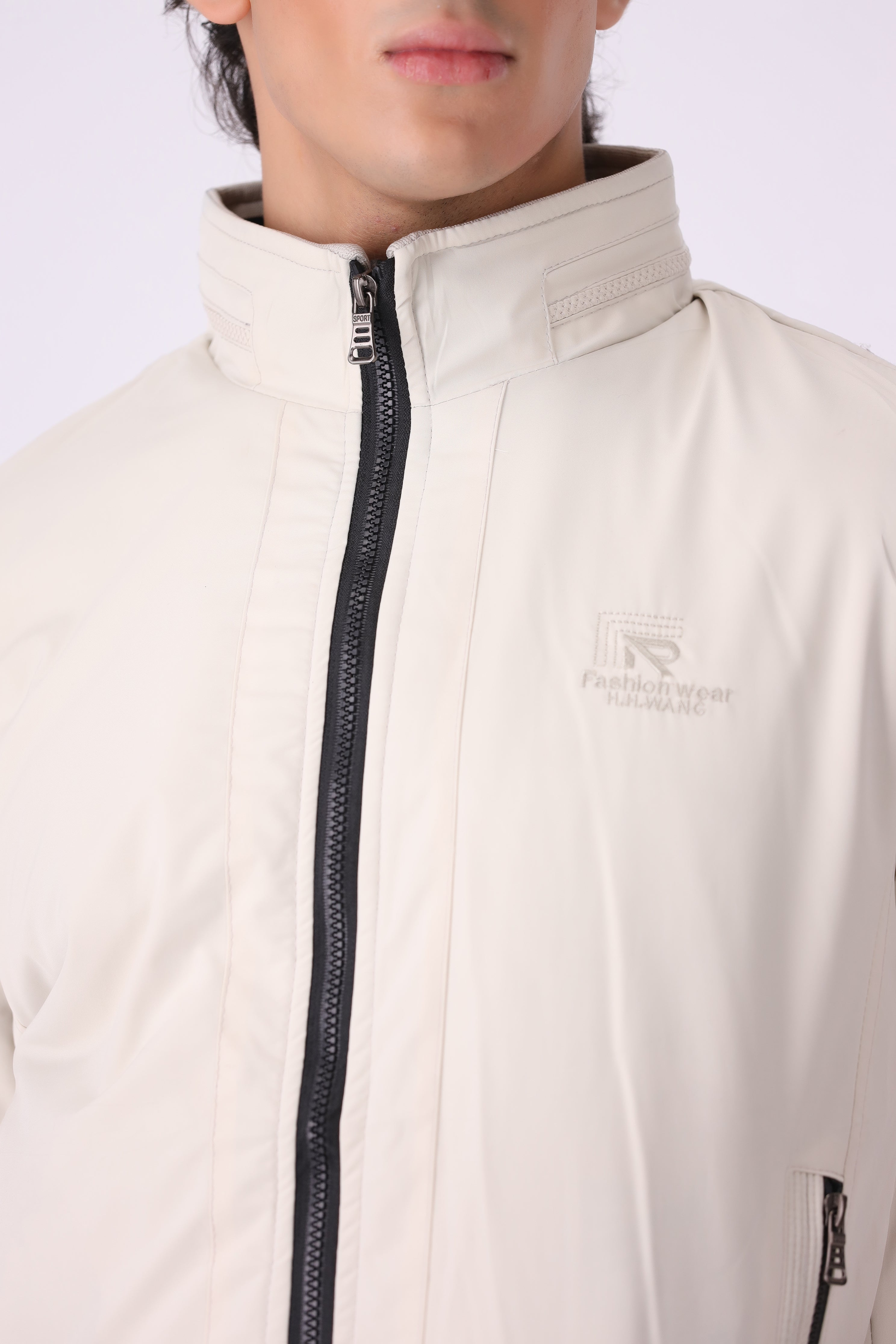 WHITE JACKET PARASHOOT (2461)