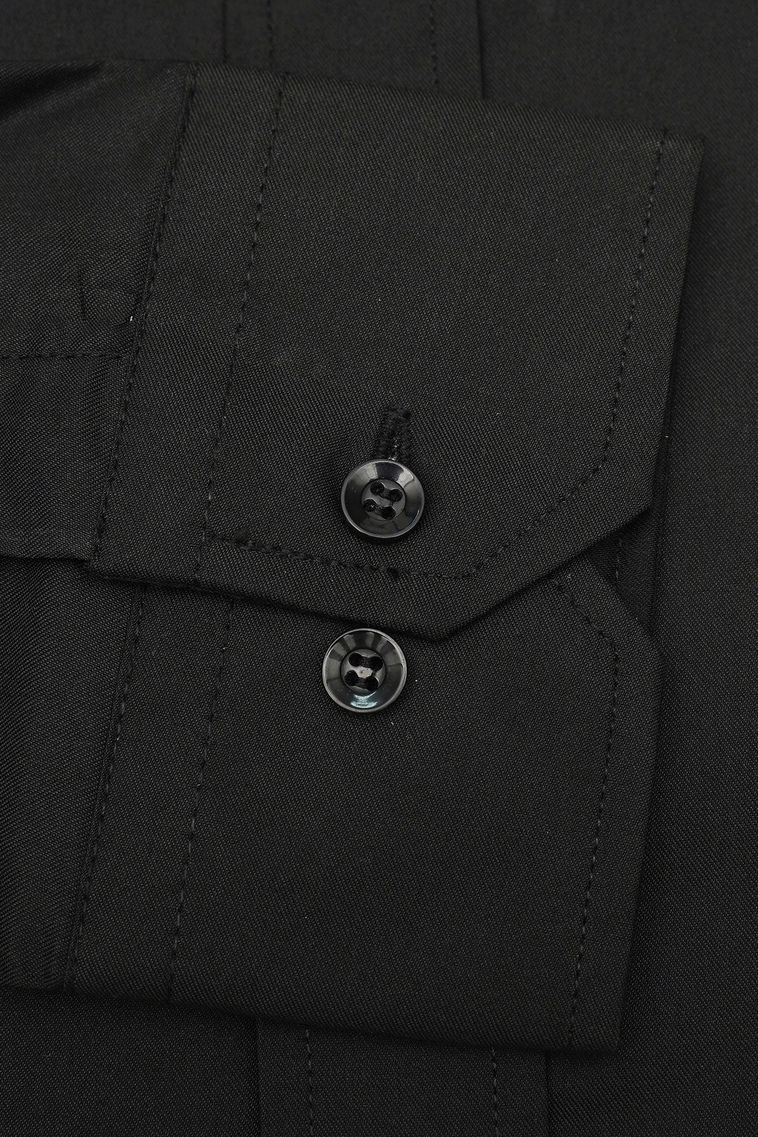 CLASSIC BLACK PLAIN FIT