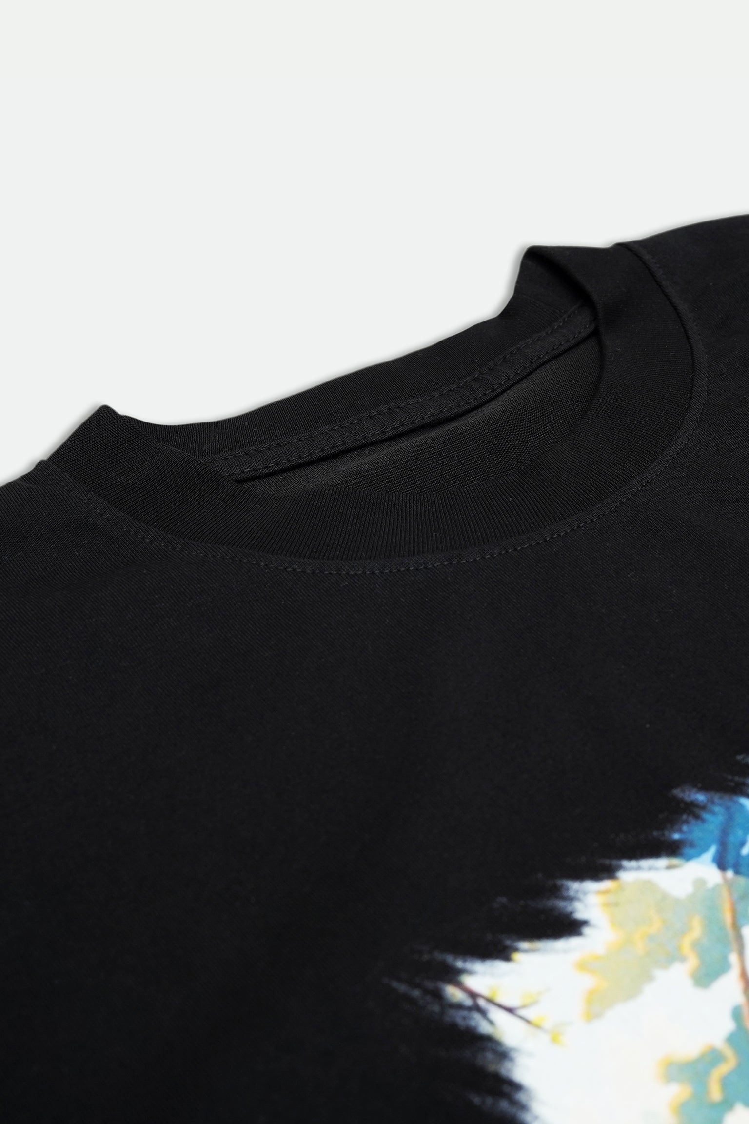 Graphic T-Shirt "Feel It All"