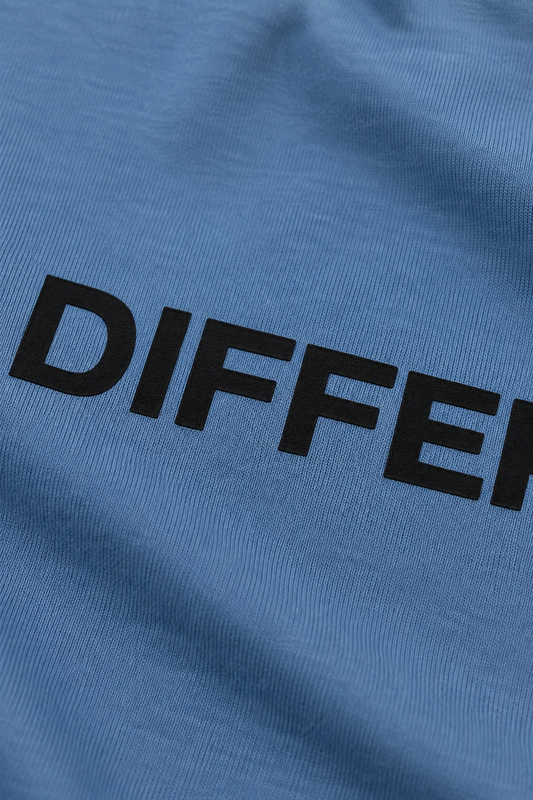 HOODED TEE