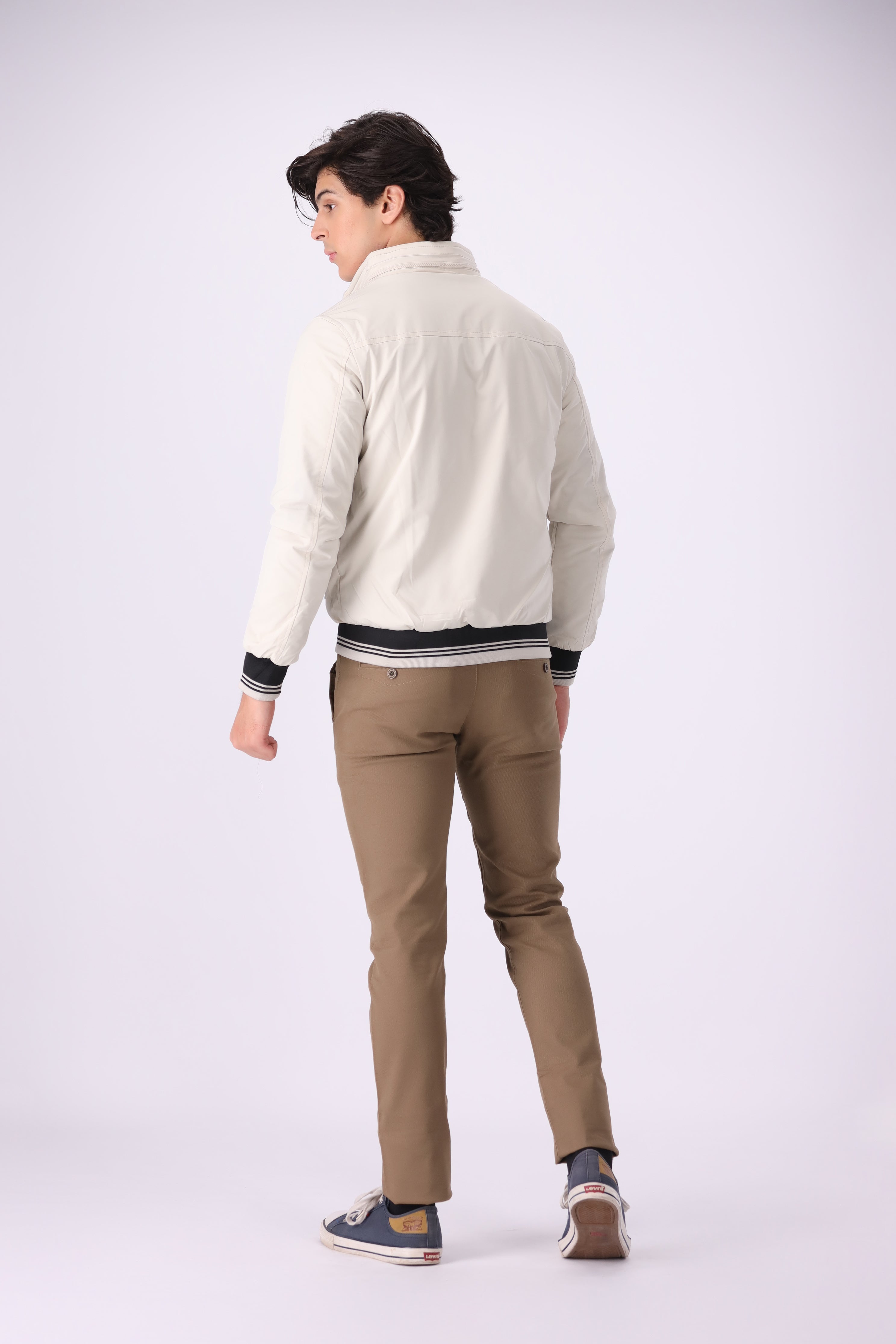 WHITE JACKET PARASHOOT (2461)