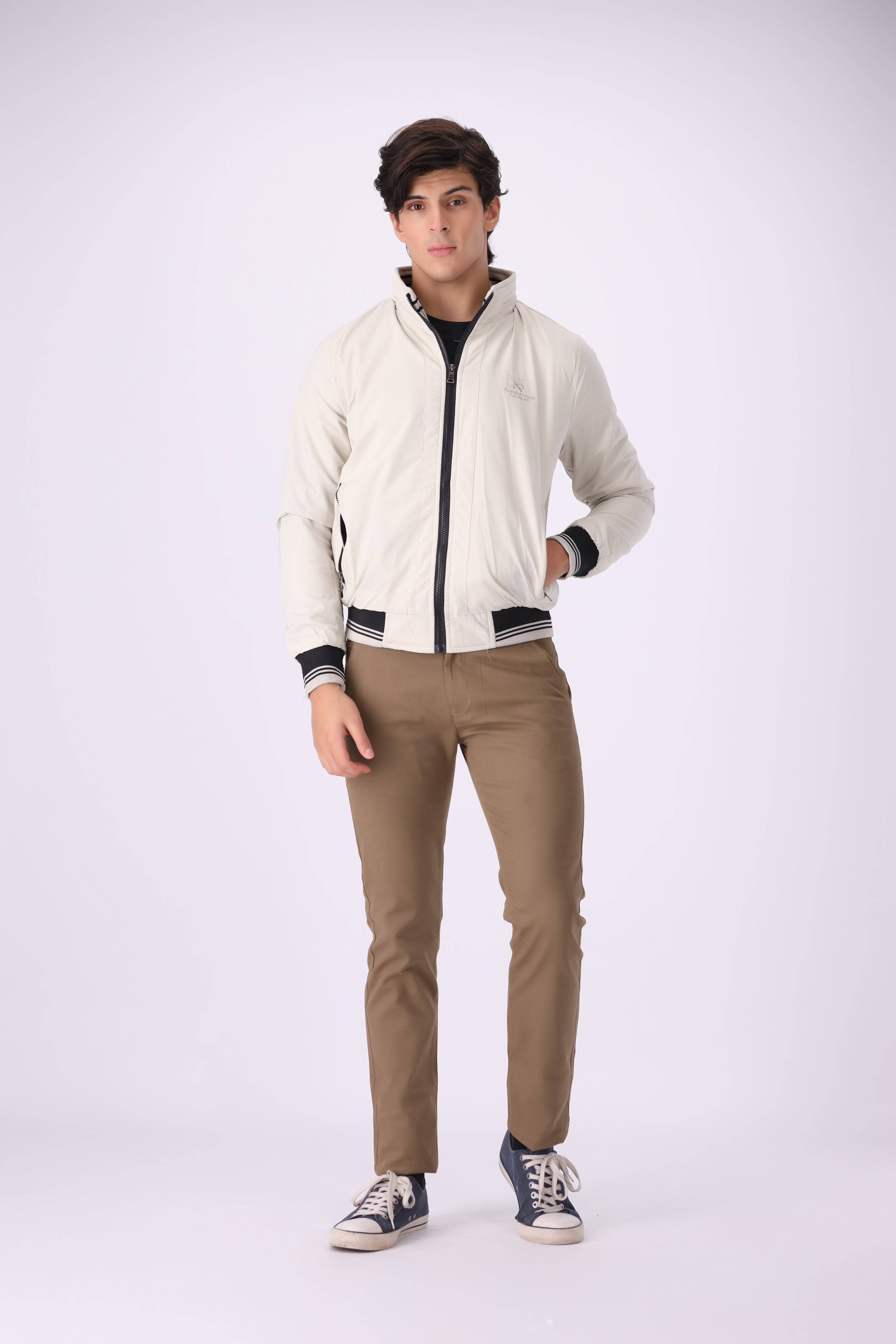 WHITE JACKET PARASHOOT (2461)