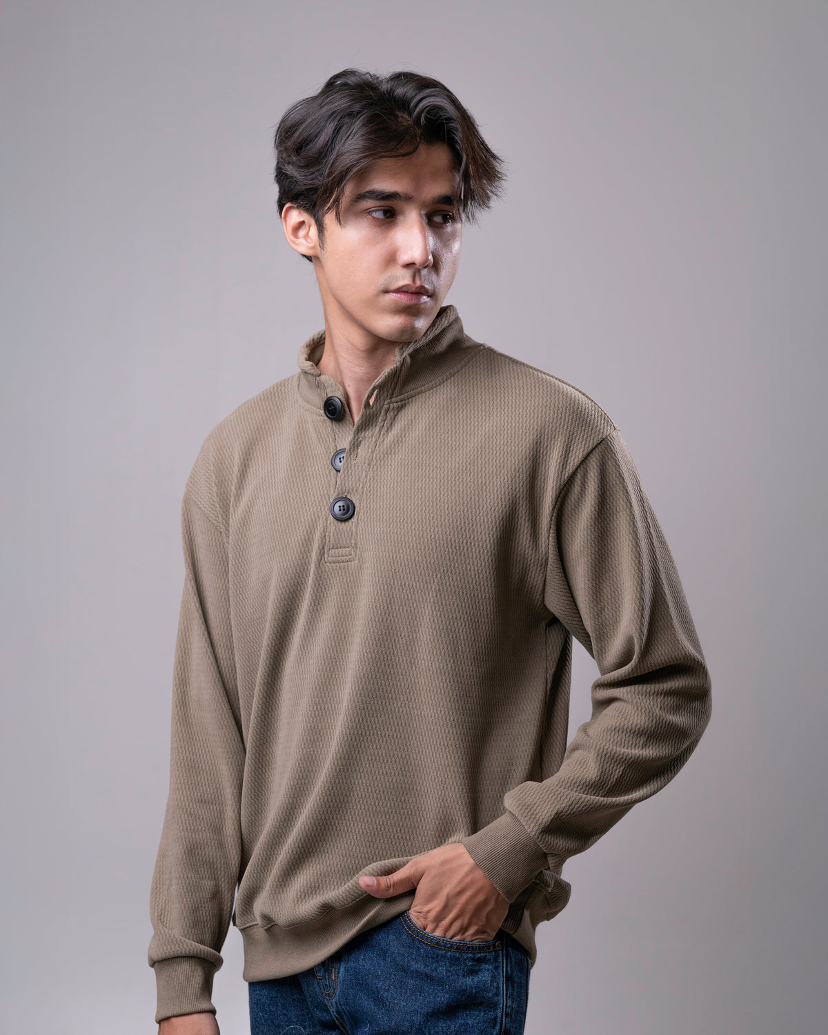 Buttoned Sweatshirt