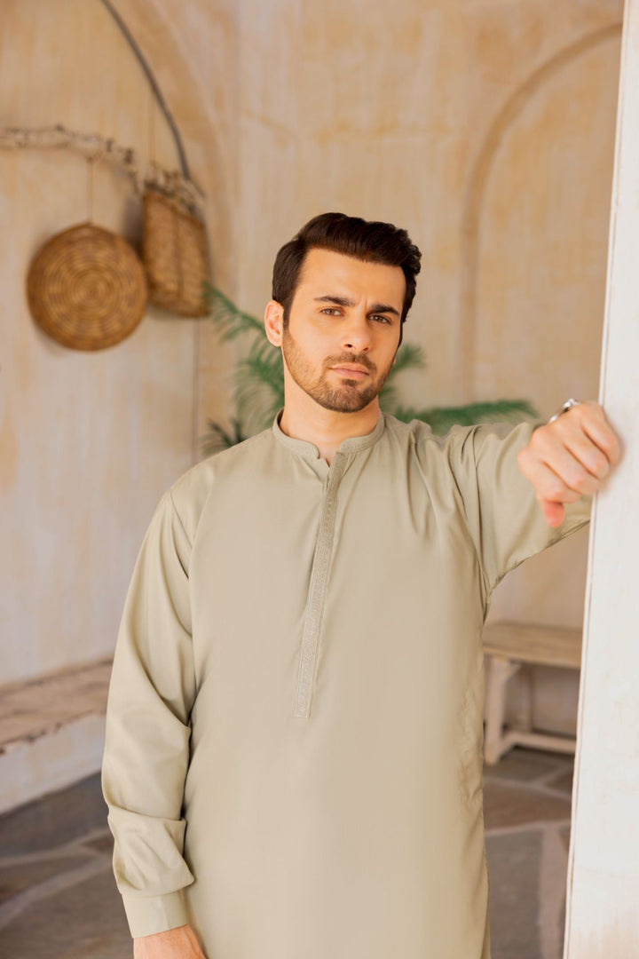 Men Shalwar Kameez Stitched-04146W-B