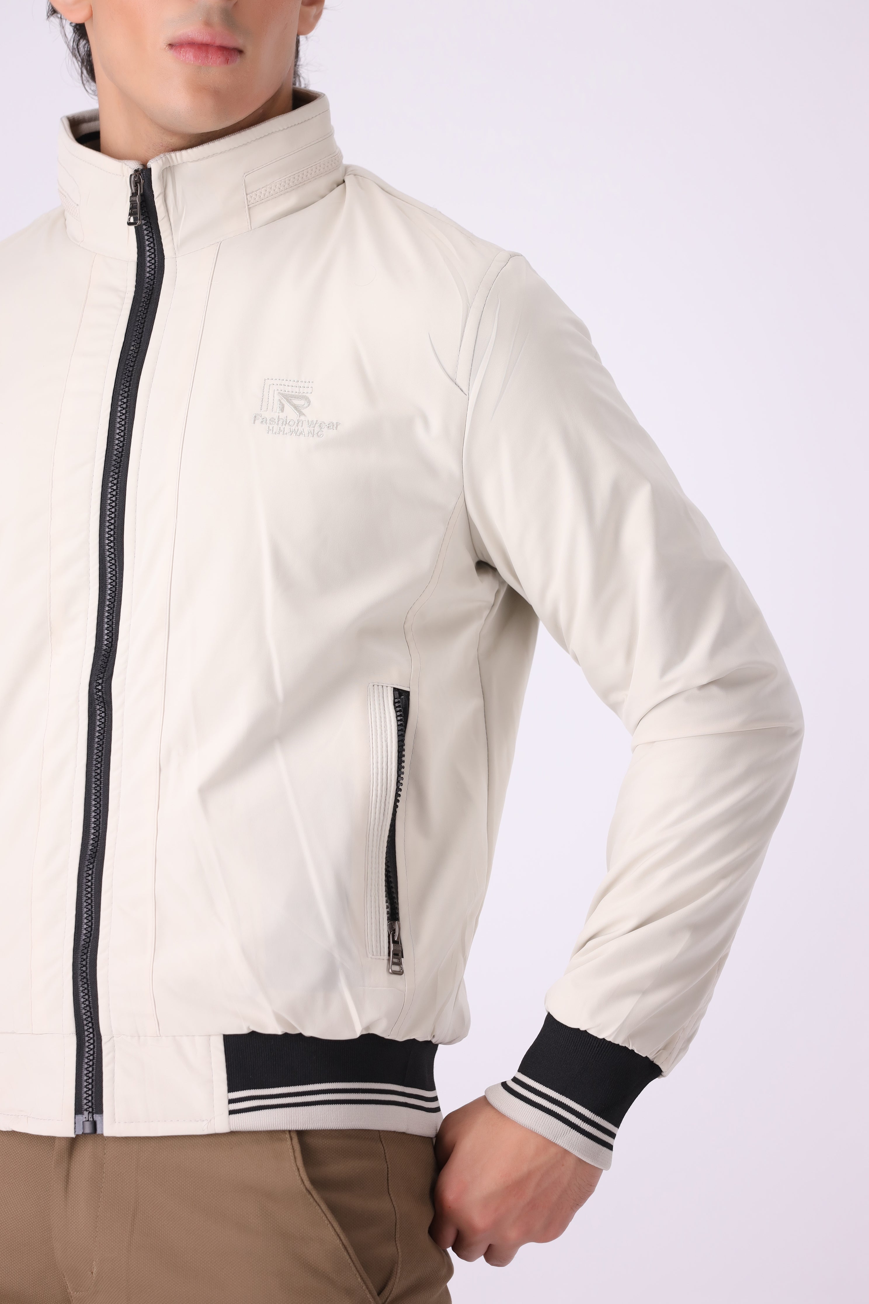 WHITE JACKET PARASHOOT (2461)