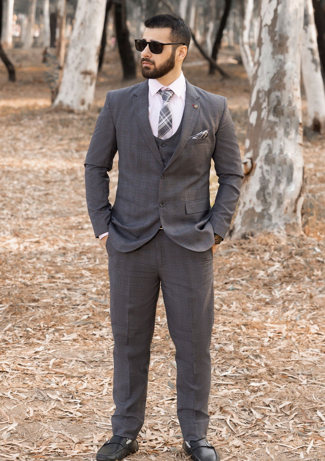 Mens 3 Piece Suit (S05)