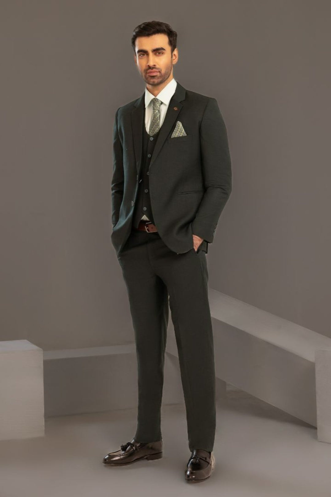 D-GREEN DESIGNER 3 PIECE SUIT S51